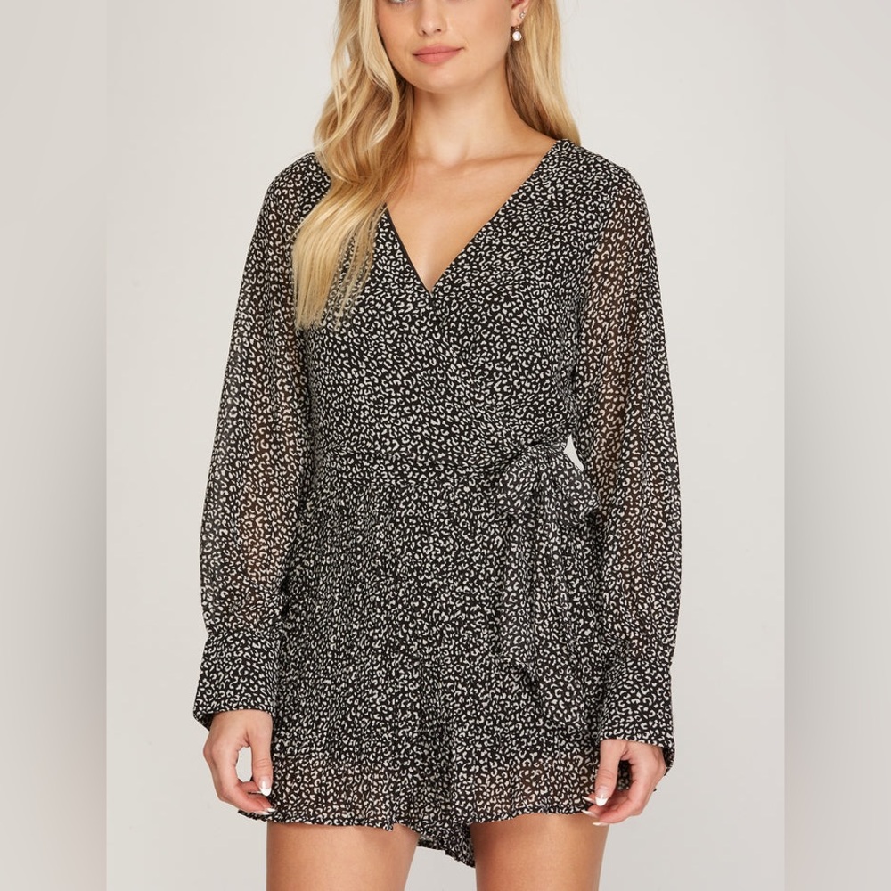 She + Sky Black Leopard Print Long Sleeve Pleated Romper